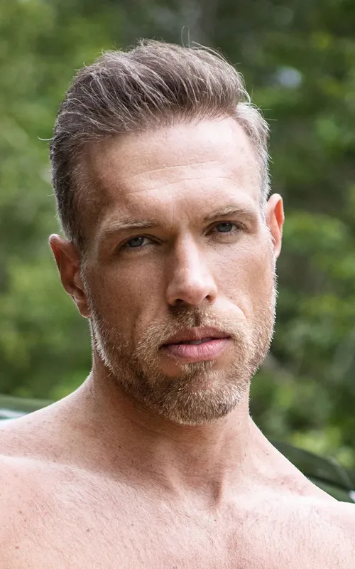 Alex Mecum