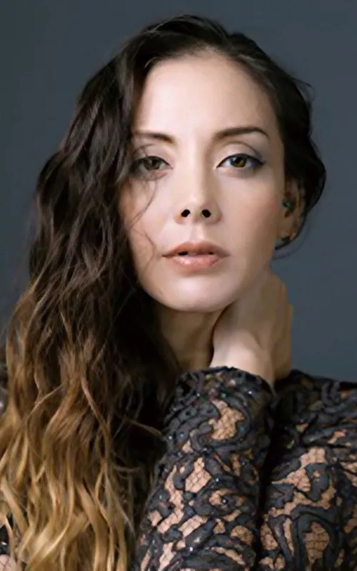 Anna Tsuchiya
