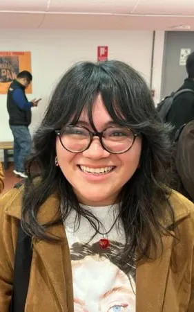 Luciana Apaéstegui "gushite"