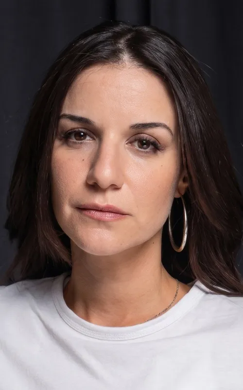 Anya Louanachi