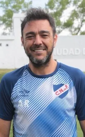 Álvaro Recoba