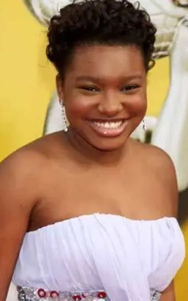 LaShawn Tináh Jefferies