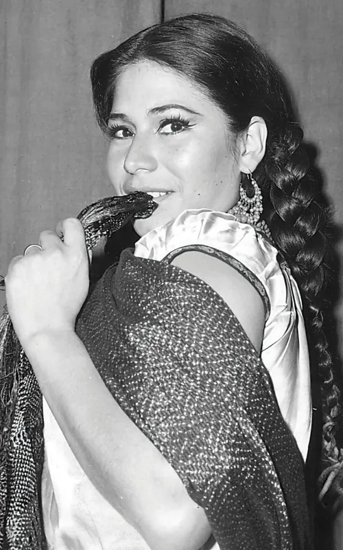 María Elena Velasco