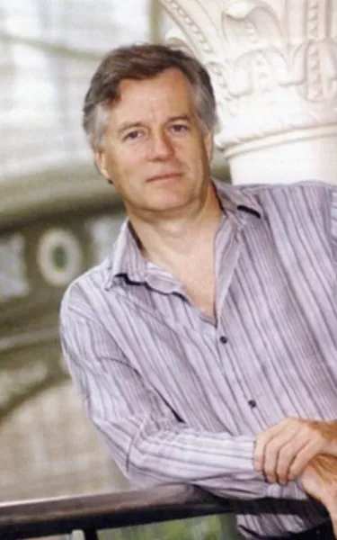 Ross MacGibbon