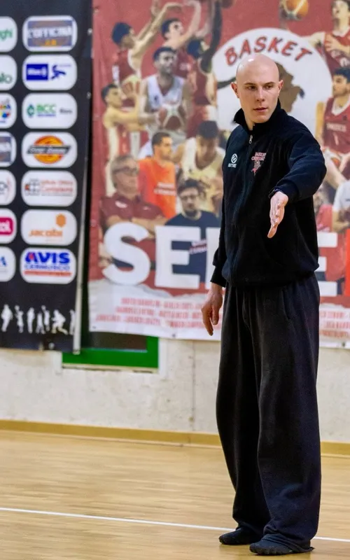 Emanuele Bovino