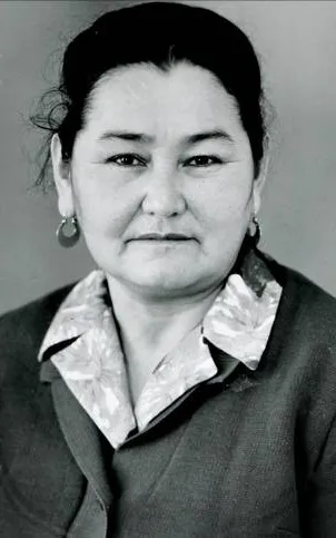 Tilekhan Akhmetova