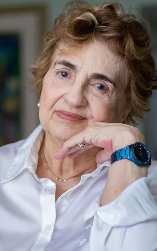 Fernanda Quinderé