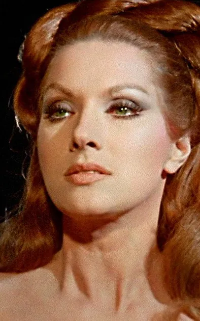 Helga Liné