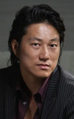 Sung Kang