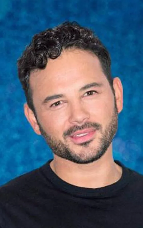 Ryan Thomas