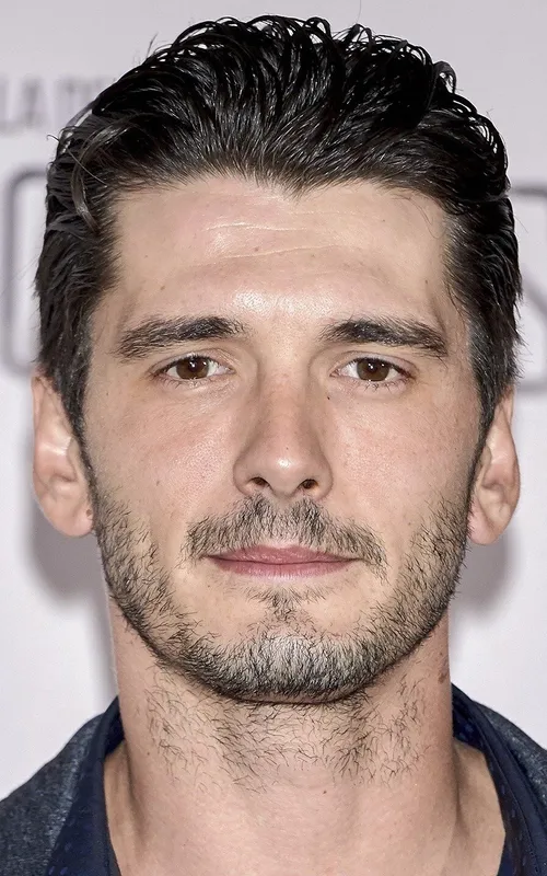 Yon González