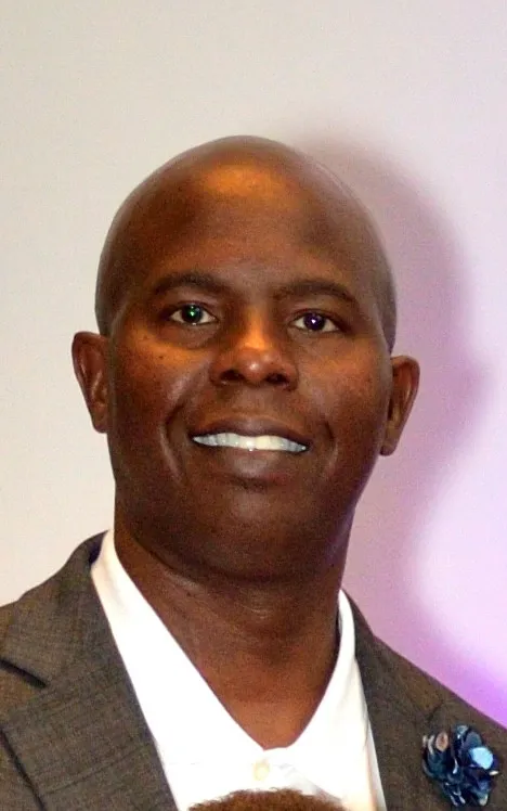 Warren Patterson Jr.