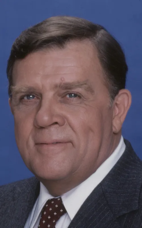 Pat Hingle