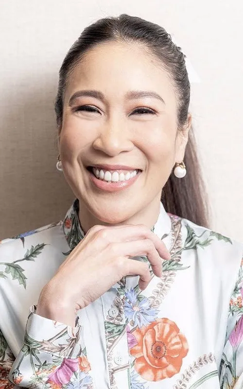 Annette Gozon-Valdes