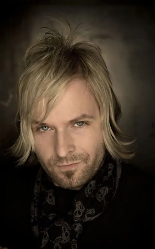 Kevin Max Smith