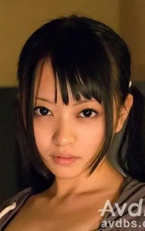 小枝ゆづ希