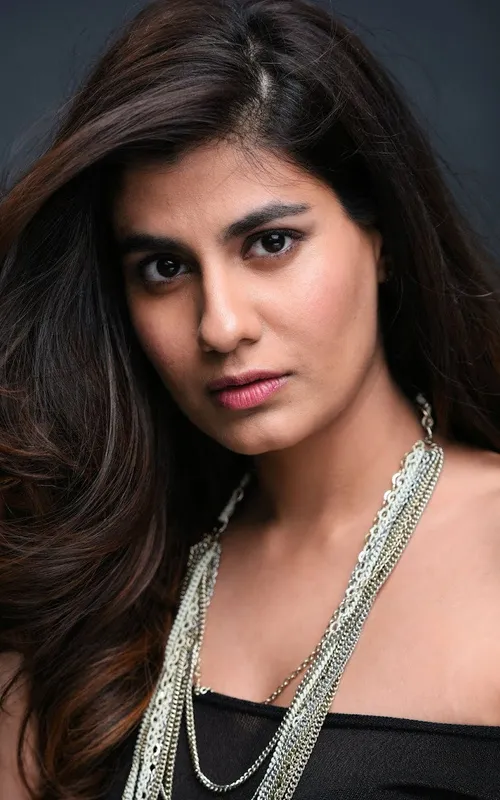 Shreya Dhanwanthary