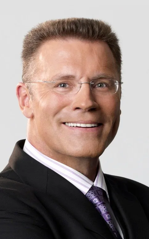 Howie Long