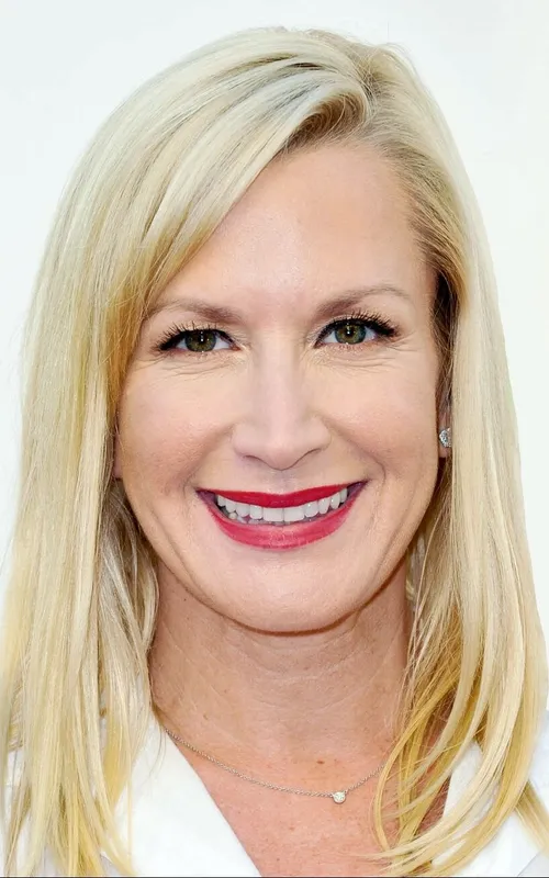 Angela Kinsey