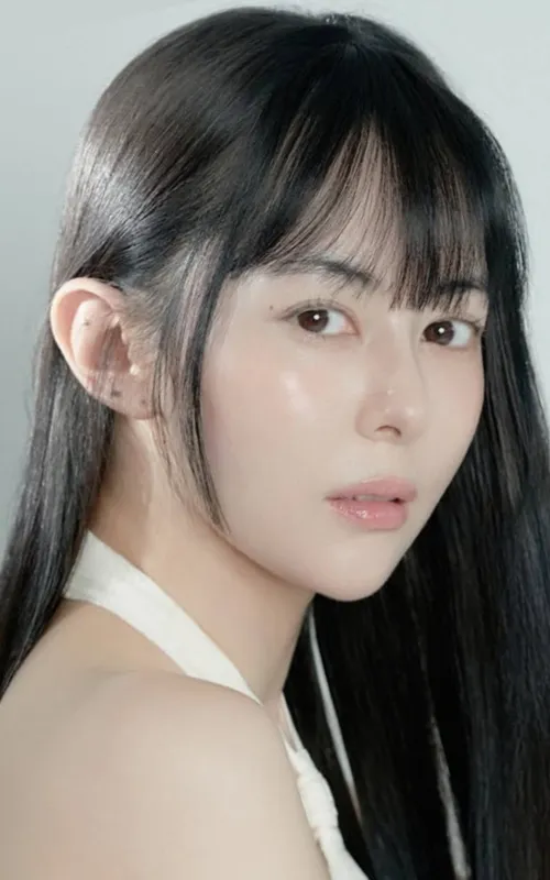 Choi Ahra