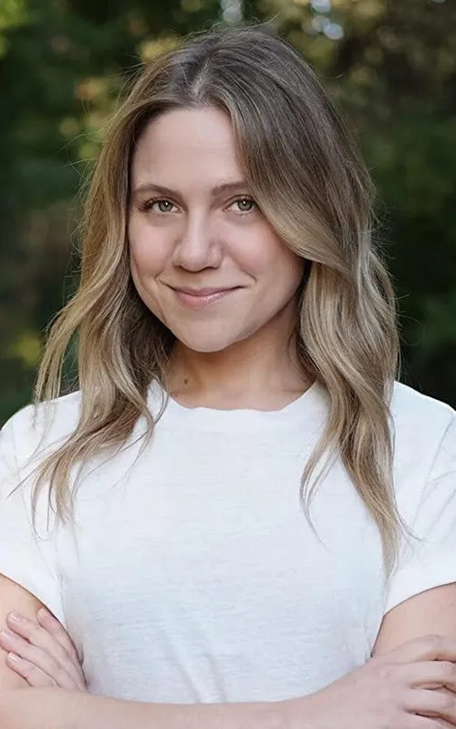 Lauren Collins