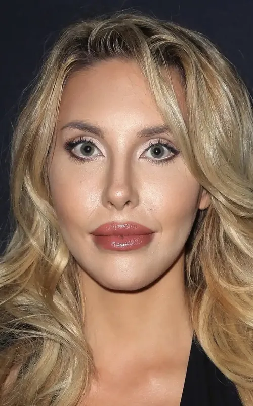 Chloe Lattanzi