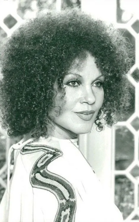 Cleo Laine