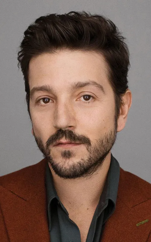 Diego Luna