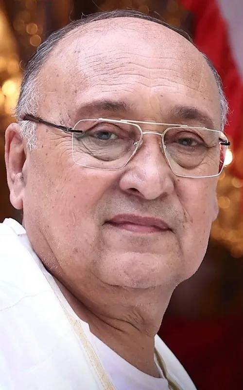 Victor Banerjee