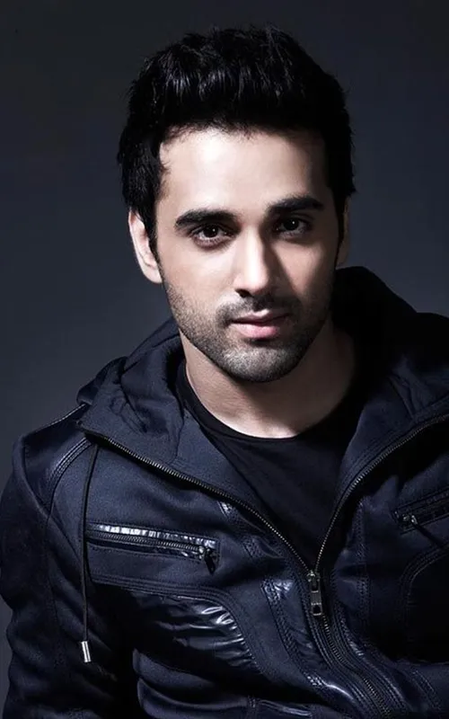 Pulkit Samrat