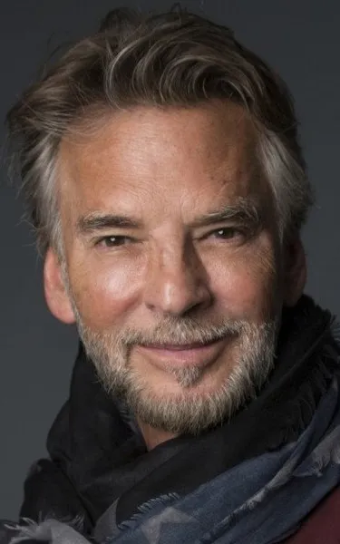 Kenny Loggins
