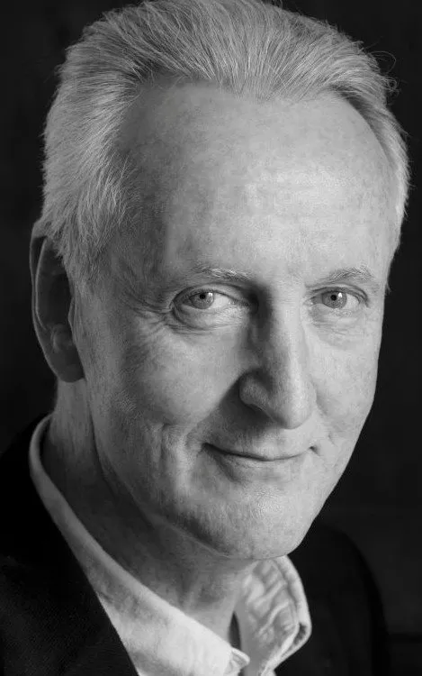 Hugh Fraser