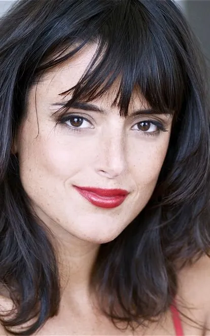 Sarah-Laure Estragnat