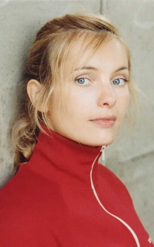 Nadja Uhl