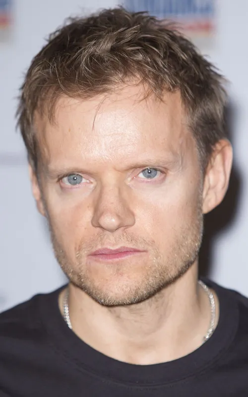 Marc Warren