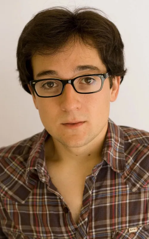 Josh Brener