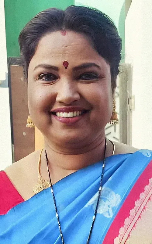 Elizabeth Suraj