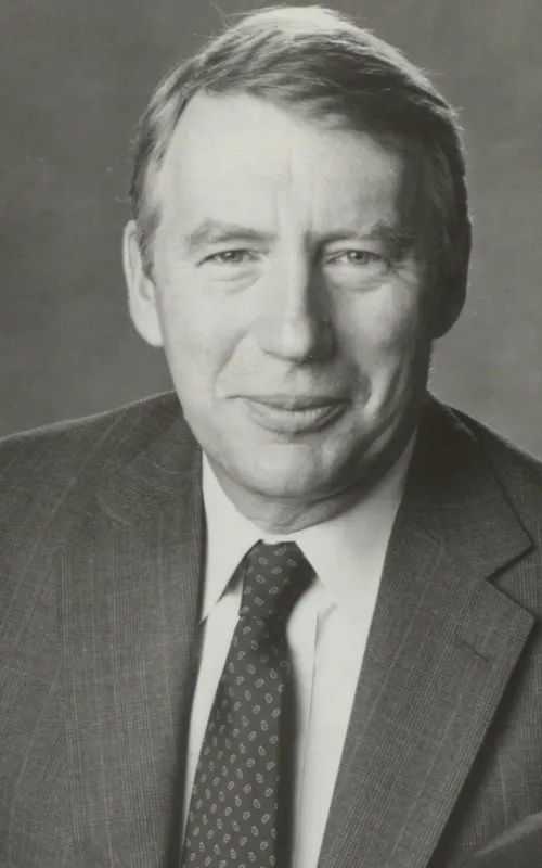 Robert MacNeil
