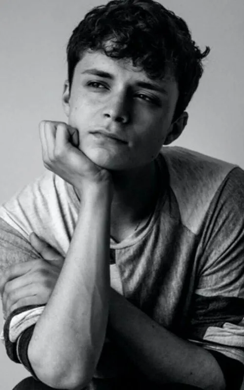 Lucas Jade Zumann