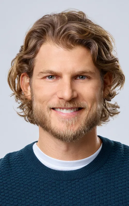 Travis Van Winkle