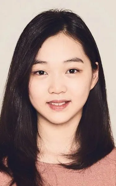 Yoon Ha-young