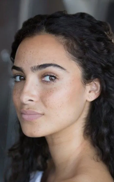 Anna Shaffer