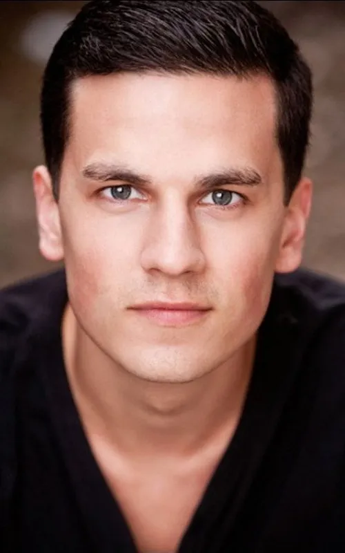 Aaron Sidwell