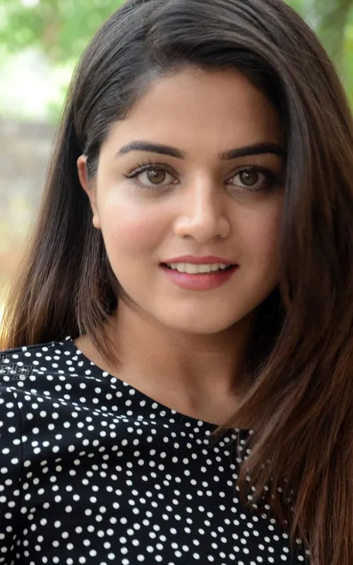 Wamiqa Gabbi