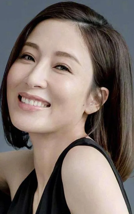 Tavia Yeung