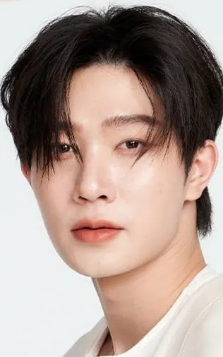 Pharinyakorn Khansawa