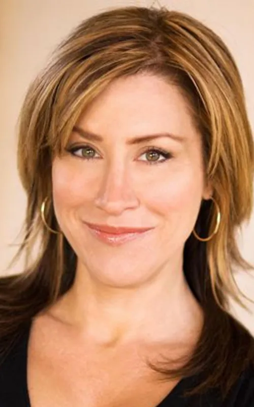 Lisa Ann Walter