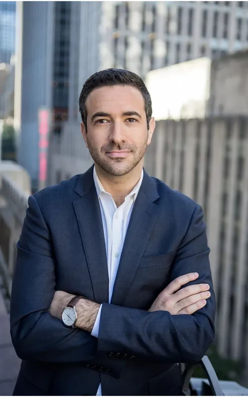 Ari Melber