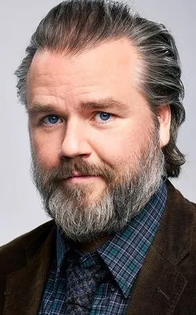 Tyler Labine