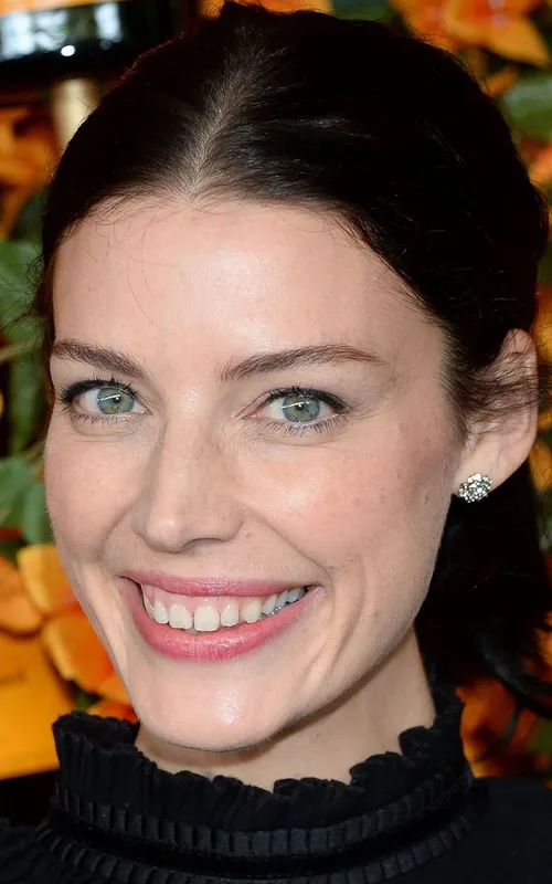 Jessica Paré